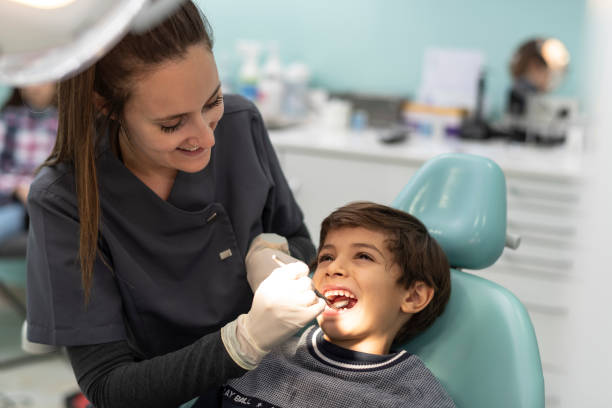 Best Emergency Dentist for Kids  in Inglis, FL
