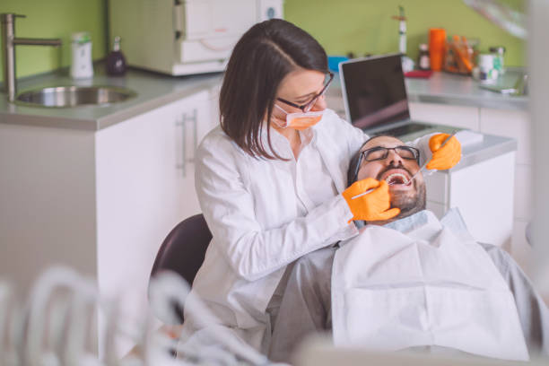 Best Tooth Infection Emergency Dentist  in Inglis, FL